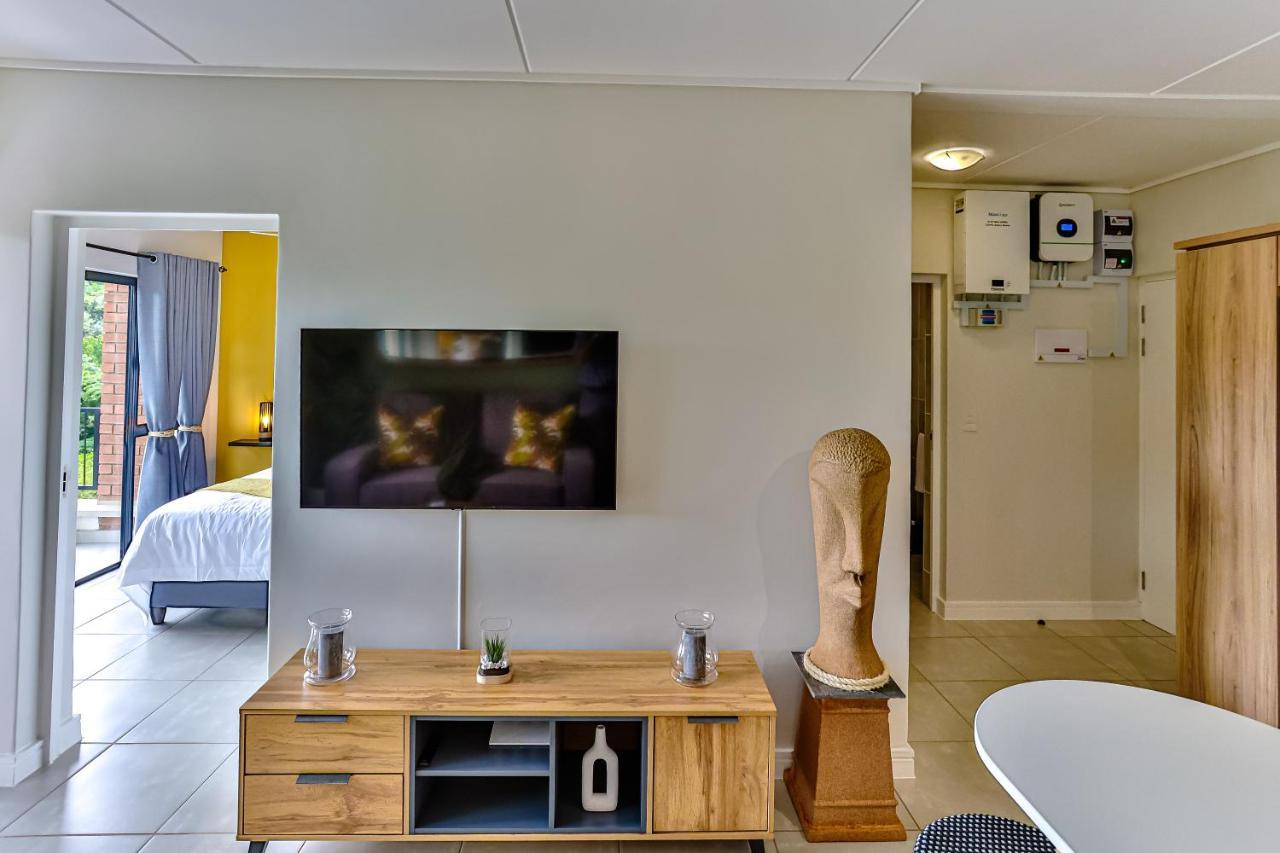 Apartment 572 Hills